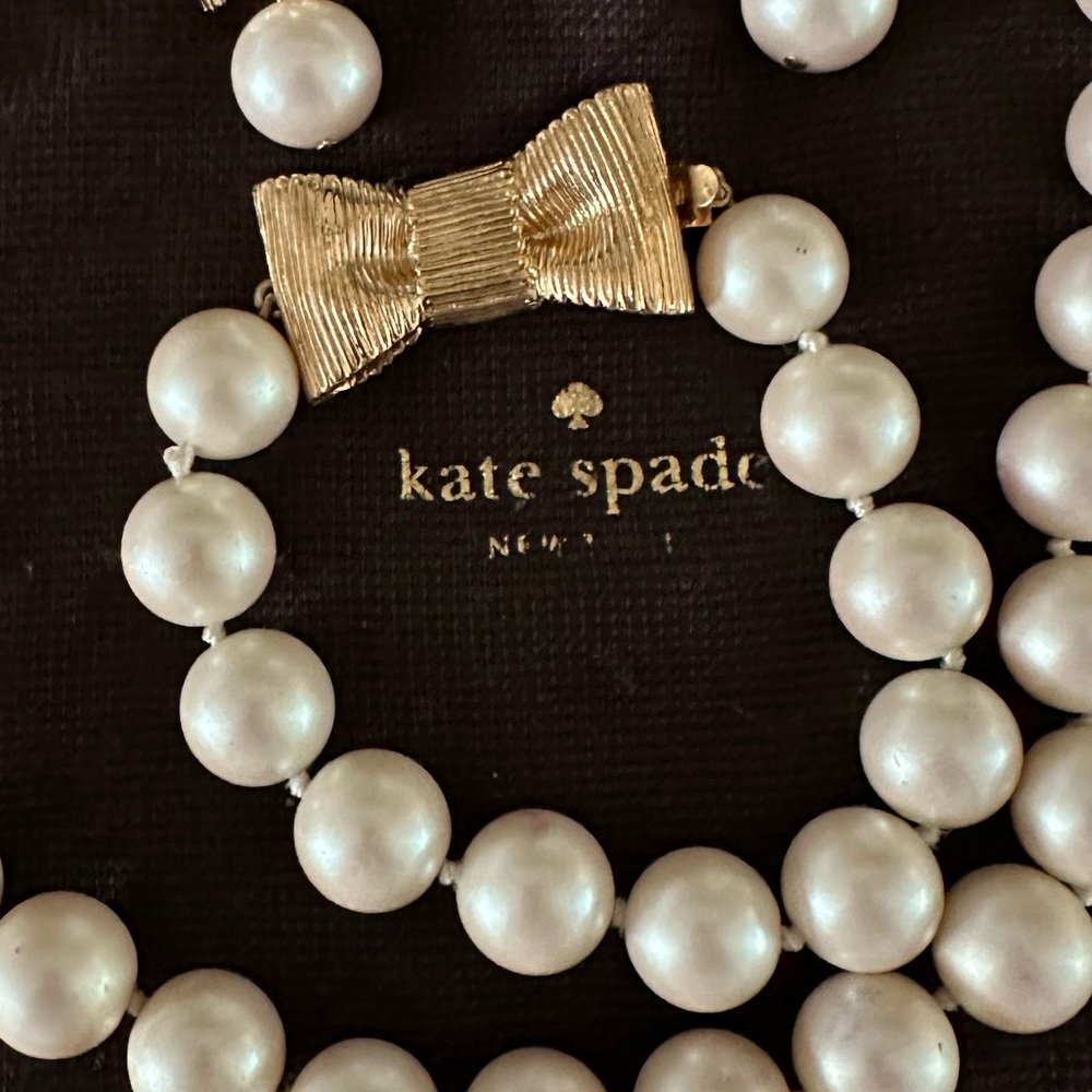 KATE SPADE FAUX PEARLS BRACELET